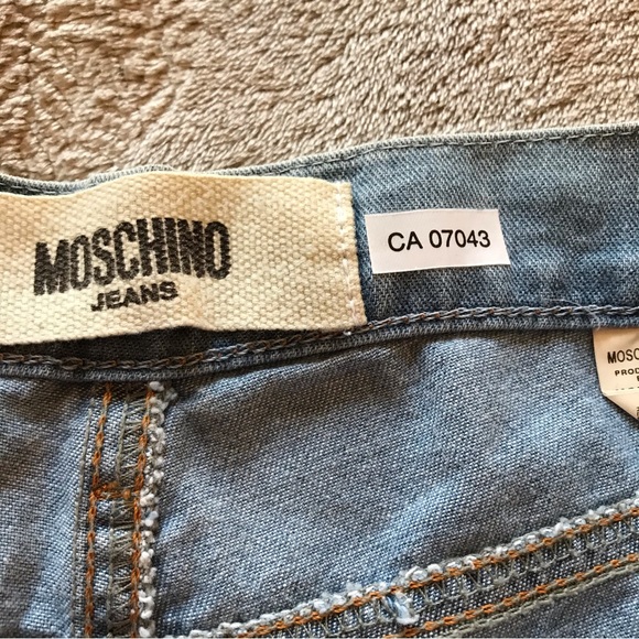 NWOT Moschino peace symbol light blue Size 31 x 28 - Picture 3 of 11